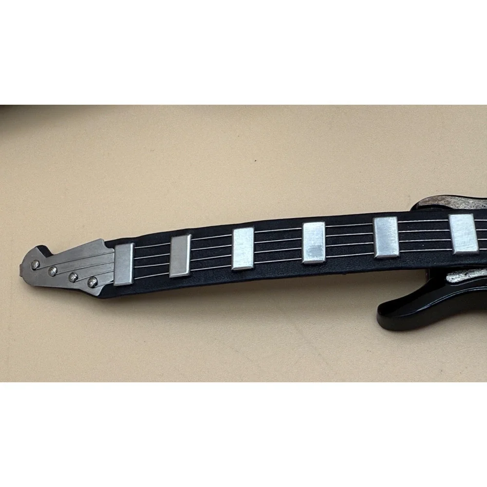 ZX Original 2001 Guitar Shaped Quartz Watch Case Black Silver Novelty Untested